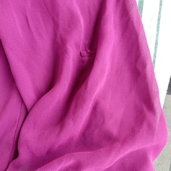 Womans XL  Iz Byer Chic Pink Blouse with Elegant Design - Picture 4 of 5